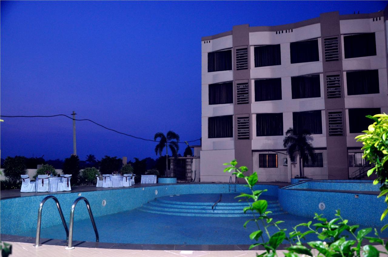 Hotel Suncity Palace Jharsuguda Buitenkant foto
