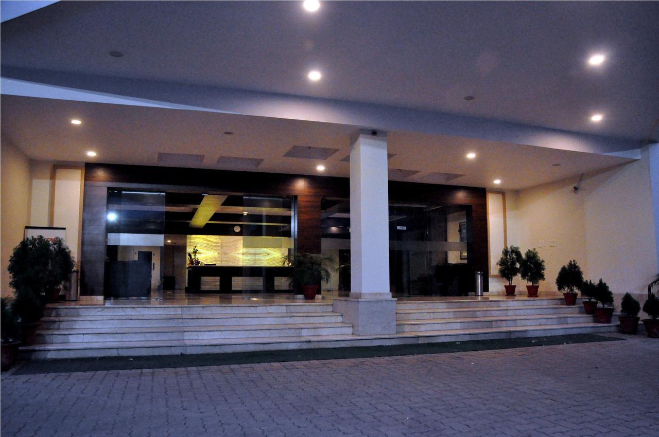 Hotel Suncity Palace Jharsuguda Buitenkant foto